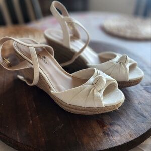 Womens white heel espradrilles size 10